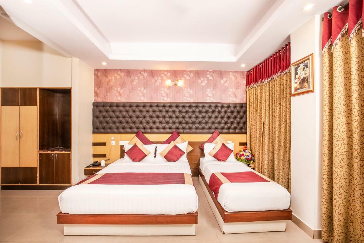 Aishwarya Residency होटल